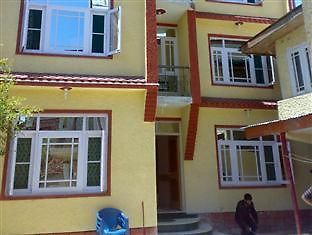 Hotel Grand Samad Srīnagar Kültér fotó